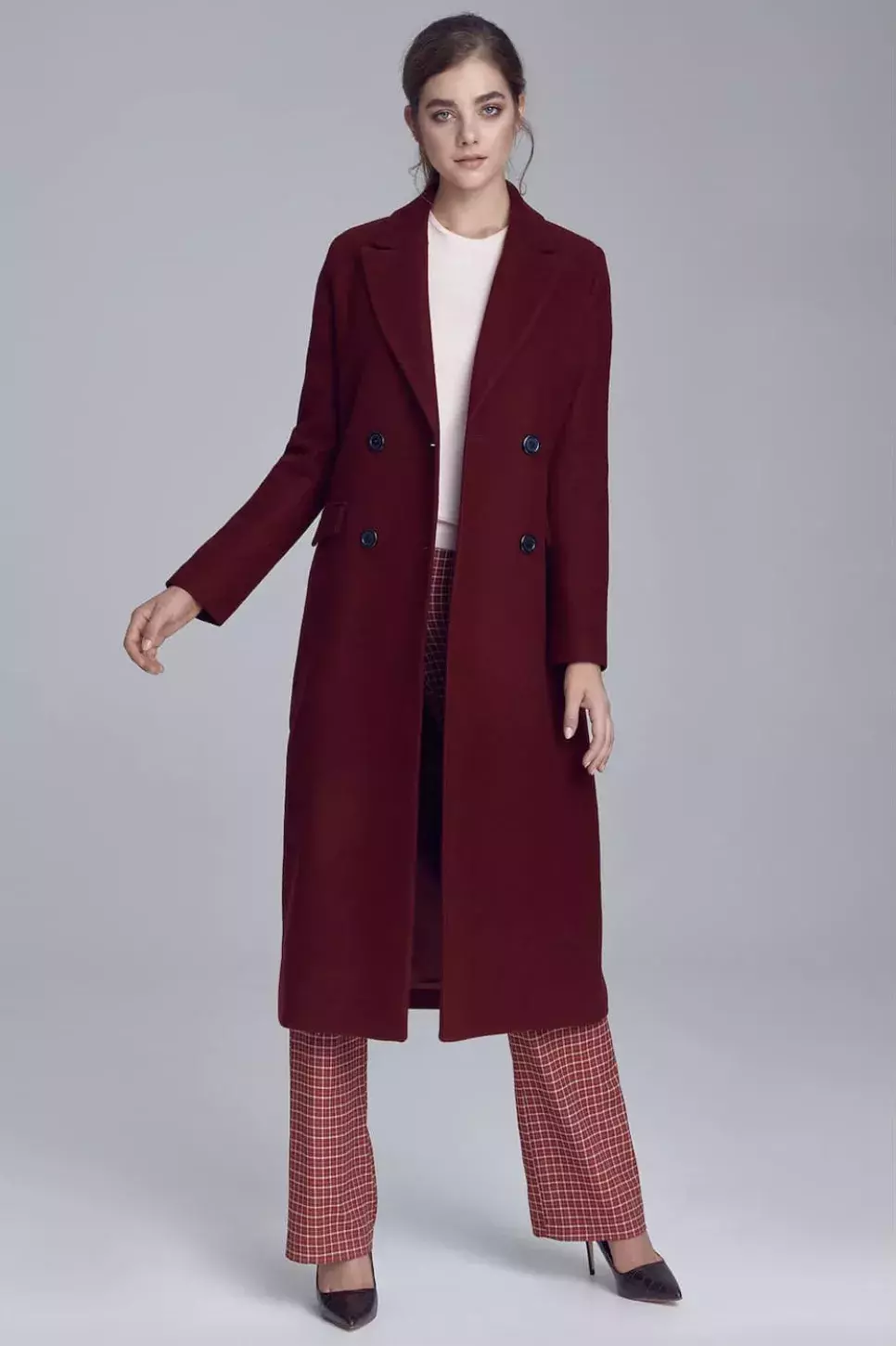 Dámský kabát, třešňová