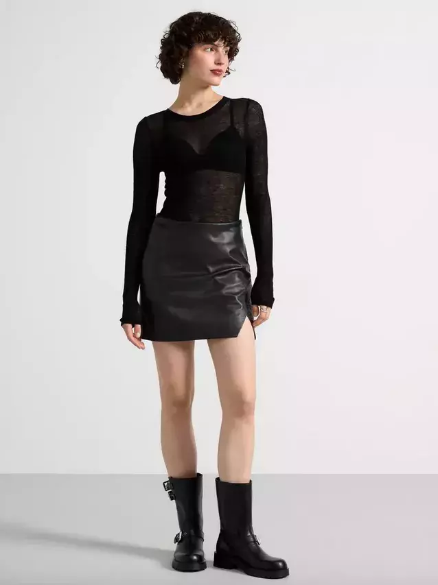 kožená sukně krátká