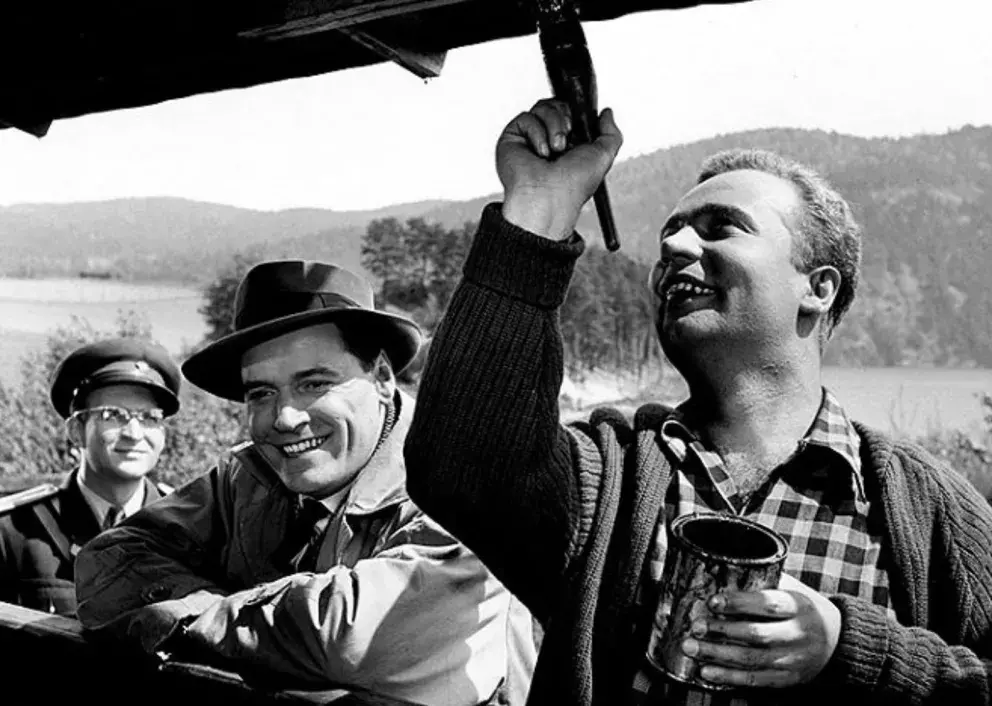 Josef Bek, Vladimír Menšík