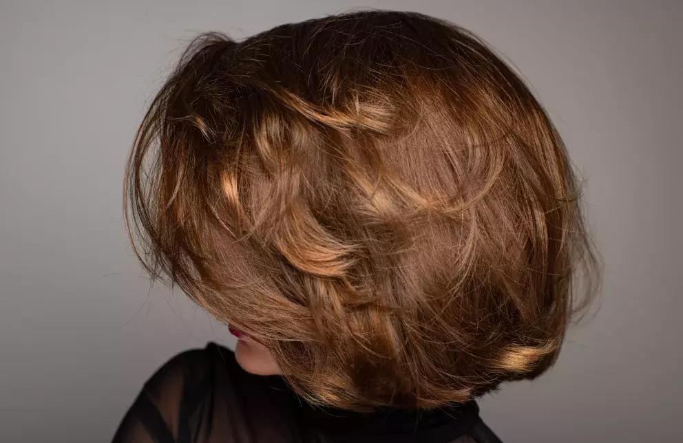 šikmý lob s jemnými vlnami