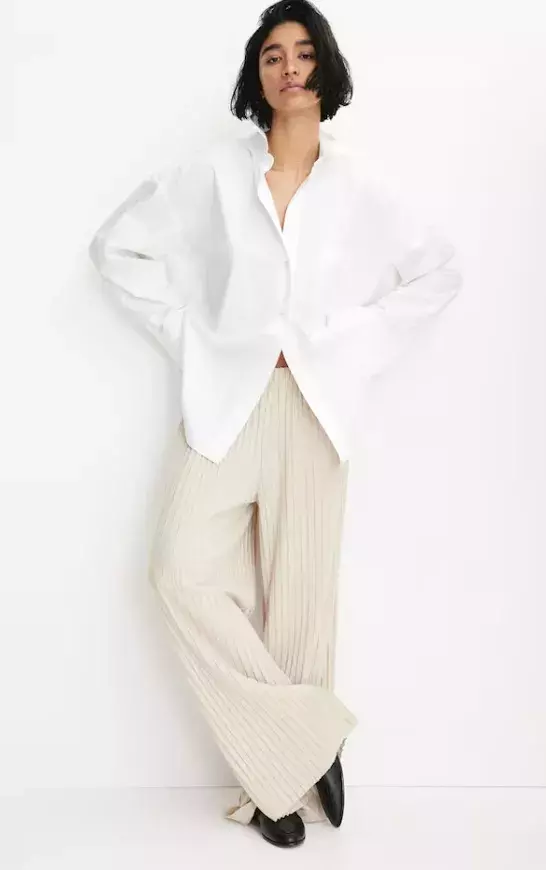 Pletené kalhoty s copánkovým vzorem, H&M, 719 Kč