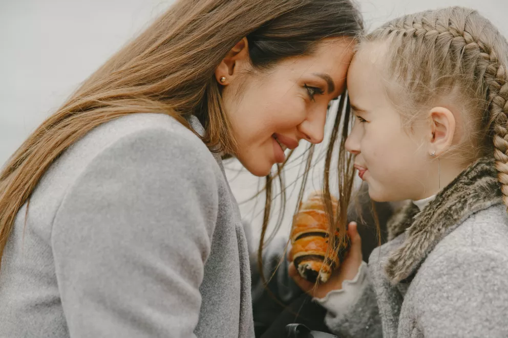 máma, dcera, láska, rodičovství