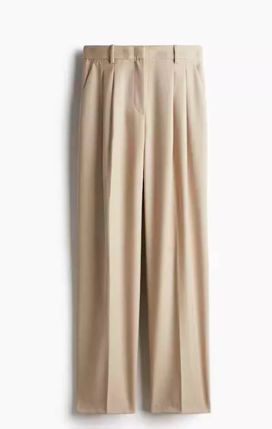 Zužující se kalhoty, H&M, 499 Kč