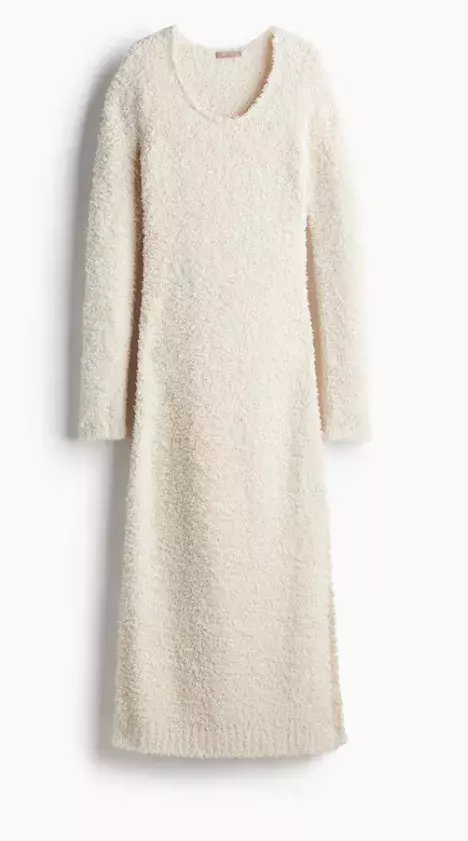 Šaty z huňatého úpletu, H&M, 629 Kč