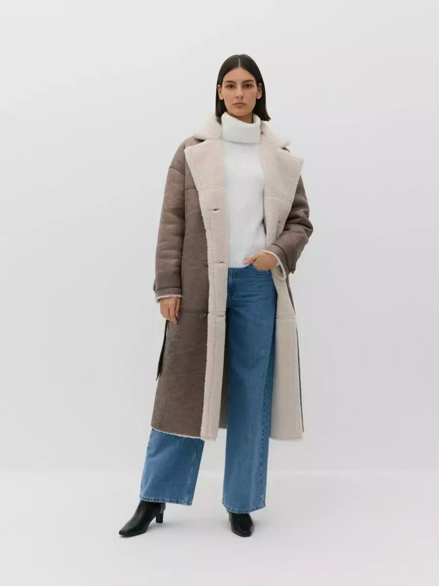 Dubeňák neboli shearling coat