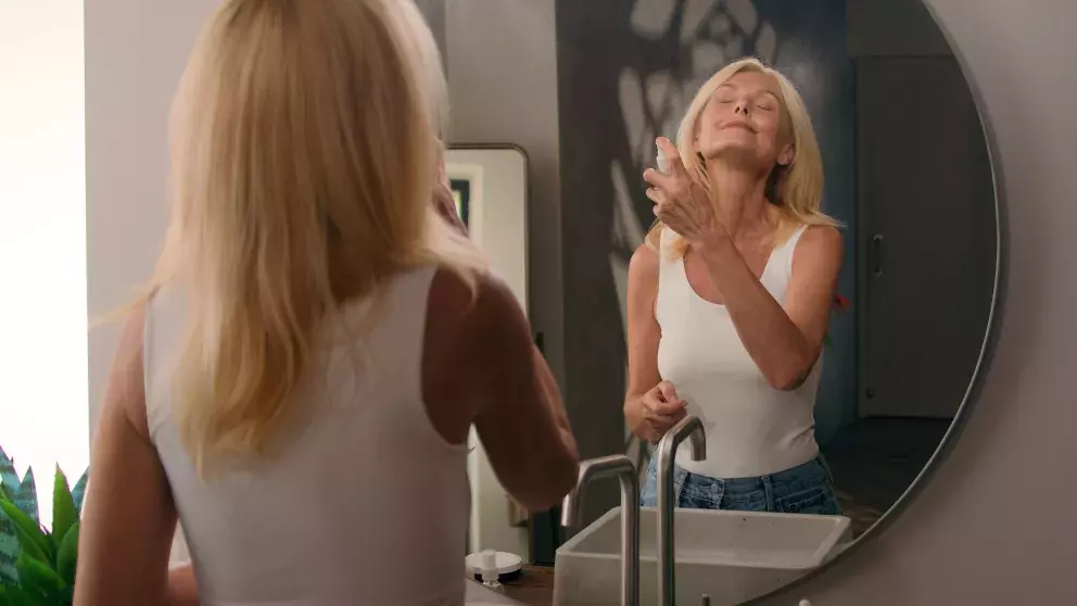 starší žena parfém dle osobnosti