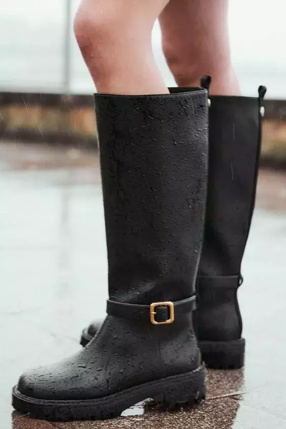 Kozačky s plochou podrážkou