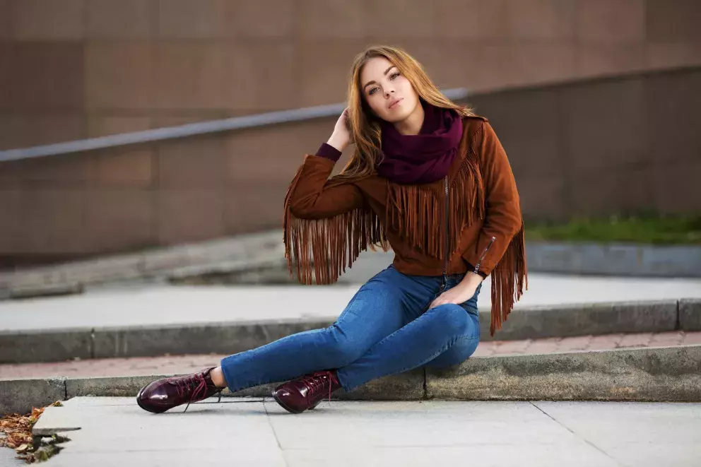 skinny džíny a plné lodičky na podpatku