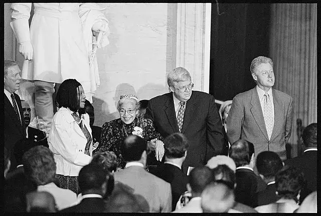 Rosa Parks a Bill Clinton