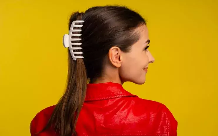 Vlasy do poloviny zad