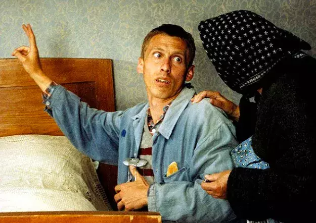 Vesničko má, středisková