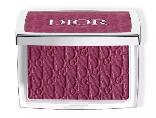 <p>Tvářenka Dior Backstage, 1180 Kč</p>
