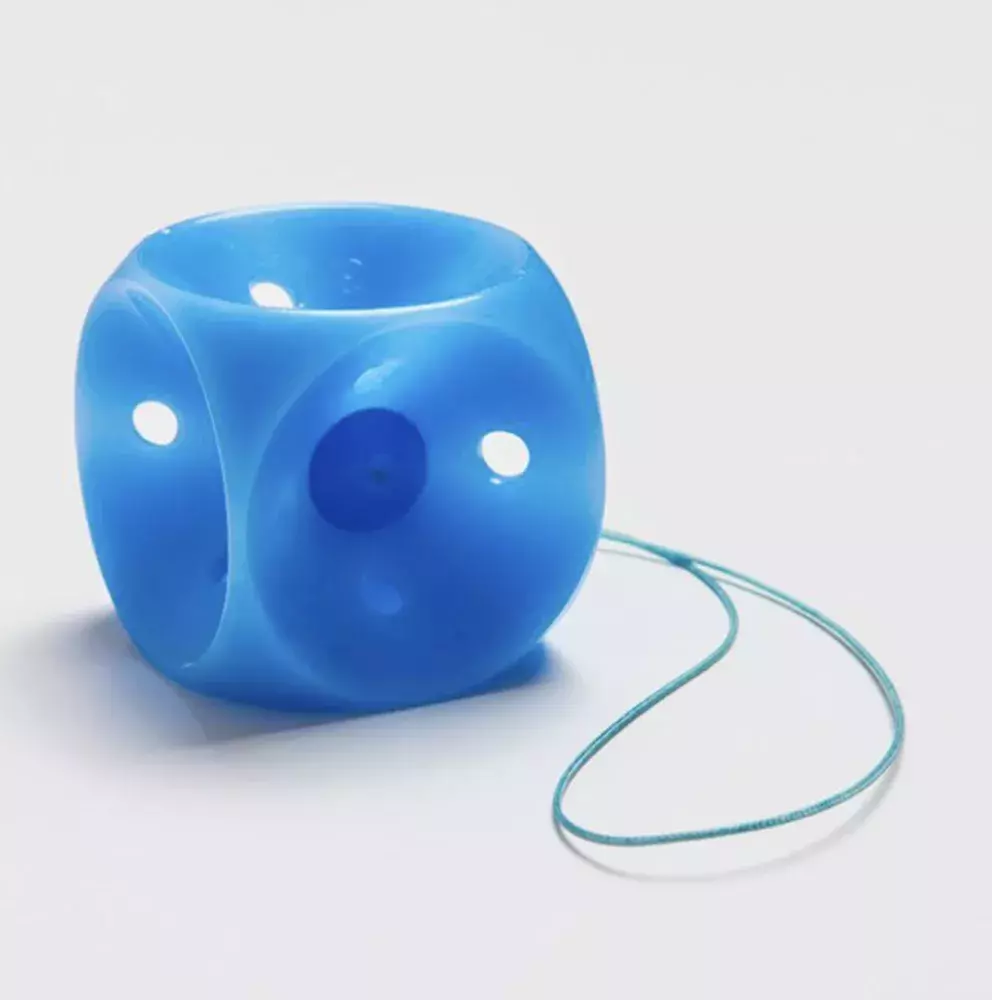  Perforovaný kostkový pesar na inkontinenci