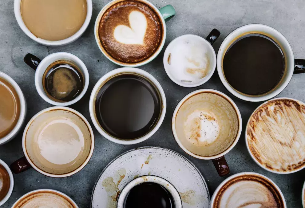 různé druhy kávových nápojů