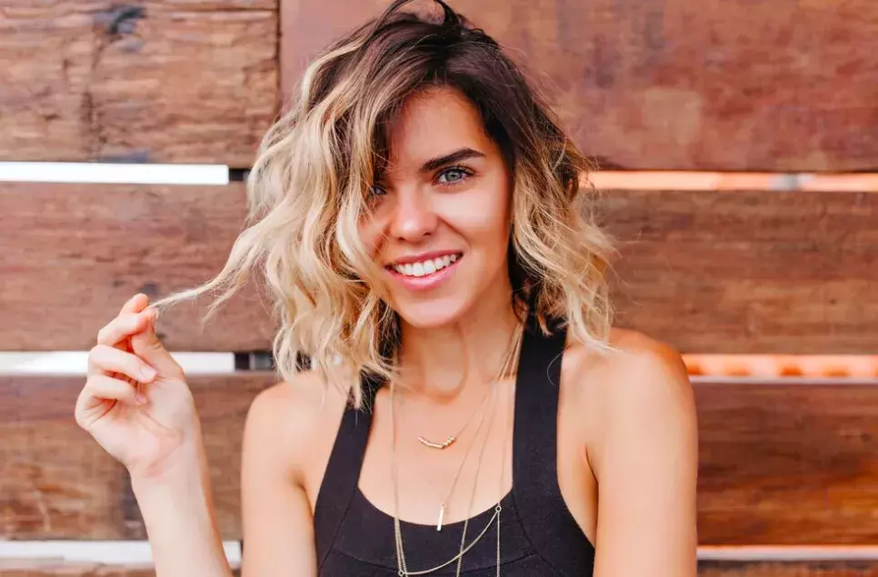 Tipy pro ideální střihy pro řídnoucí vlasy