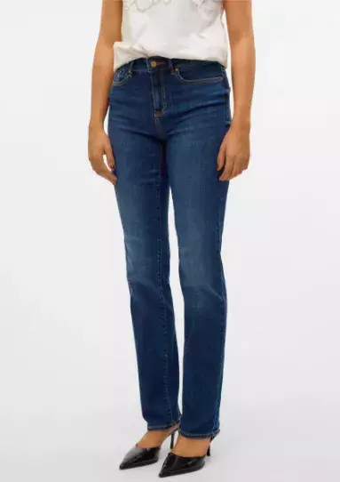 <p>Tmavě modré dámské straight fit džíny Vero Moda Flash, Zoot, 549 Kč</p>
