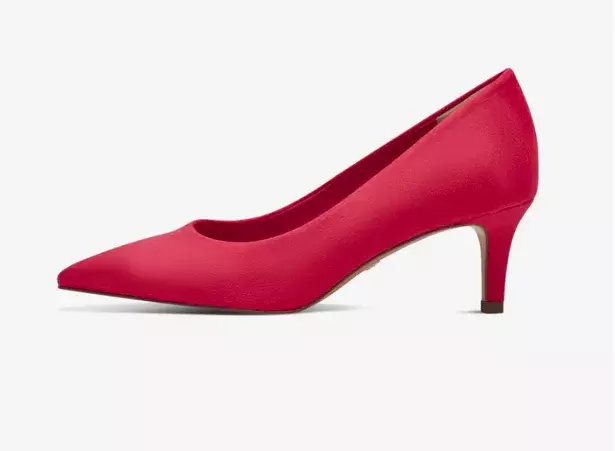 <p>Červené lodičky Tamaris, 1119 Kč</p>
