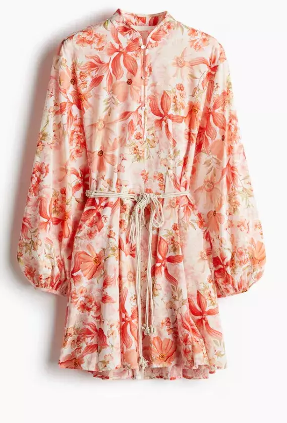 Šaty s drhaným páskem, H&M, 719 Kč