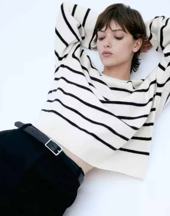 Pletený svetr, H&M, 479 Kč