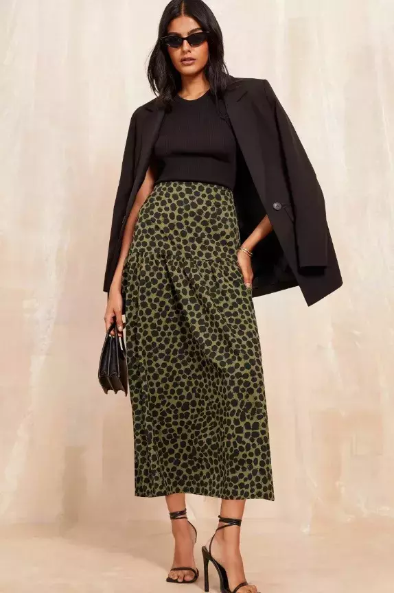 Vzorovaná áčková sukně, Friends Like These, 1 300 Kč