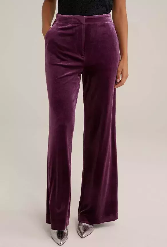 Velurové kalhoty v odstínu violet, WE Fashion, 784 Kč