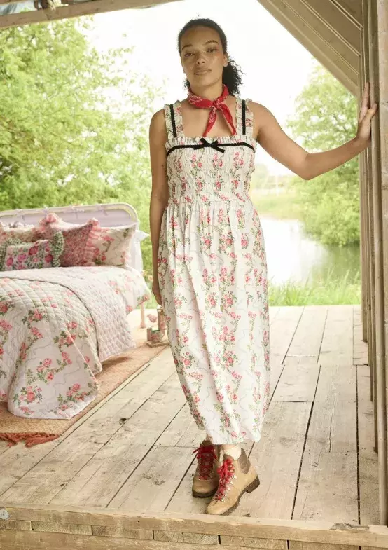 Vintage šaty, Cath Kidston, 1 020 Kč