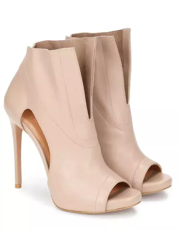 Bot na jehlách s průstřihy, Kazar, 4 990 Kč