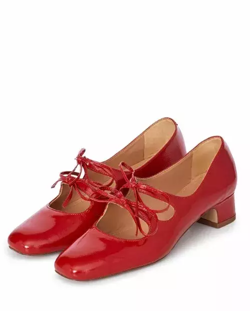 Stylové červené lodičky, BALAGAN, 3 300 Kč