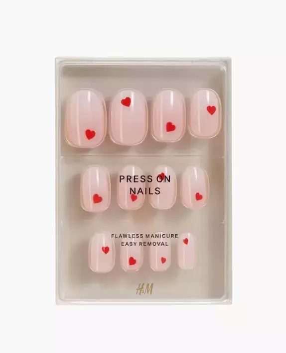 Nalepovací nehty, H&M, 189 Kč