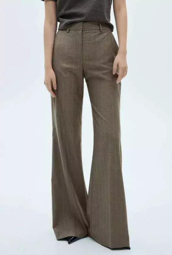 Zvonové kalhoty, Mango, 799 Kč (původní cena 1 299 Kč)