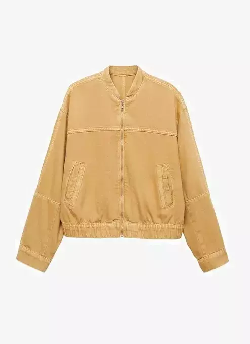 Džínová bunda, Mango, 699 Kč (původní cena 1 299 Kč)