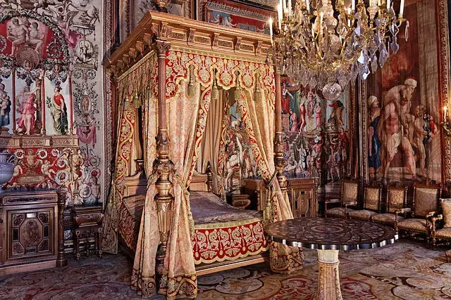 První novomanželská noc