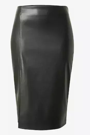 7 nejkrásnějších sukní, která udávají styl jara 2025