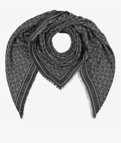 Tři kousky oblečení, které vám podle Italek nesmí chybět ve vašem šatníku. Na jaře jsou must have