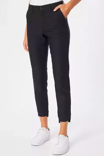 Tři kousky oblečení, které vám podle Italek nesmí chybět ve vašem šatníku. Na jaře jsou must have