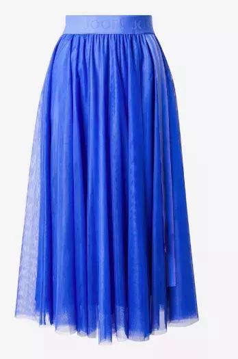 Midi sukně jako hit letošního jara