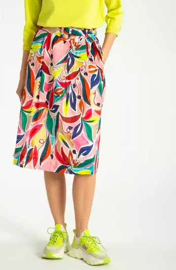 Midi sukně jako hit letošního jara