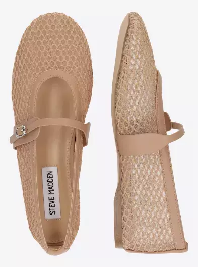 Baleríny z průhledné síťoviny