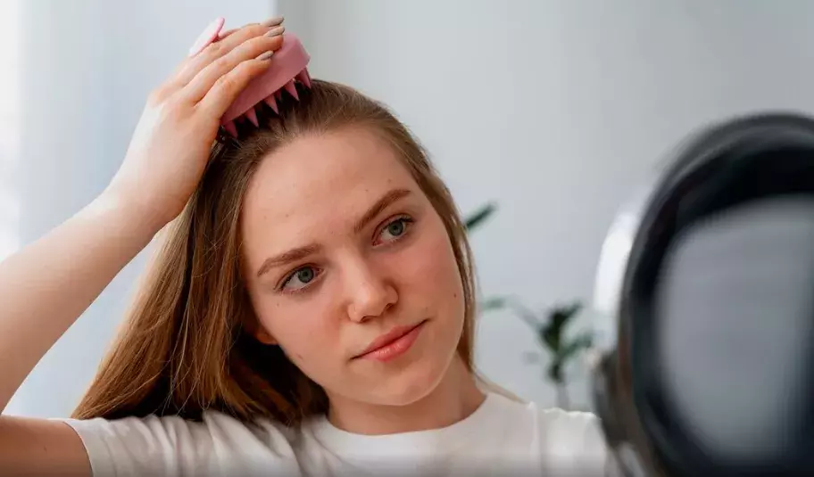 Jak na mastné vlasy