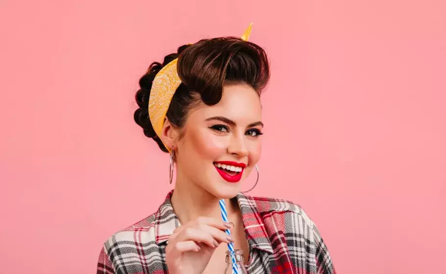 Účesy, které nosily naše maminky a babičky