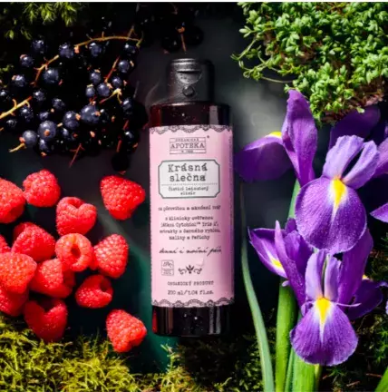 <p>Čisticí 1minutový elixír Krásná slečna, Havlíkova apotéka, 432 Kč, 200 ml</p>
