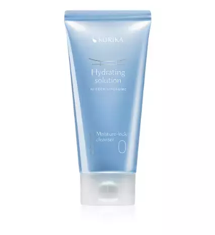 <p>Hydratační čisticí krém, Korika, 698 Kč (150 ml)</p>
