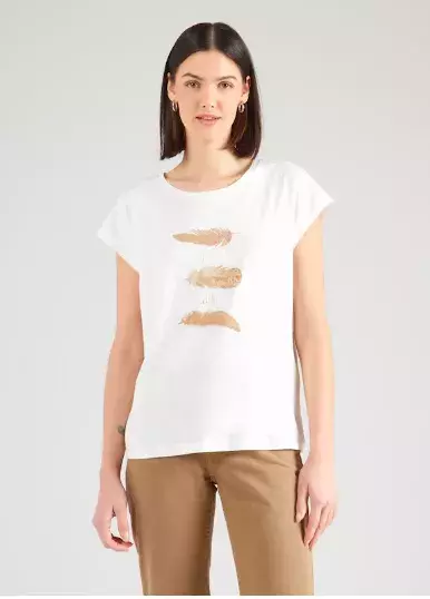 Čím nahradit výstřih do V u žen 60+