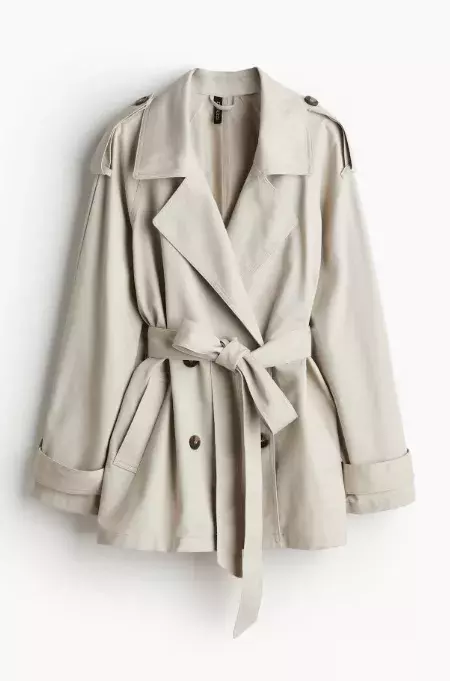 Krátký trenčkot, H&M, 1 199 Kč