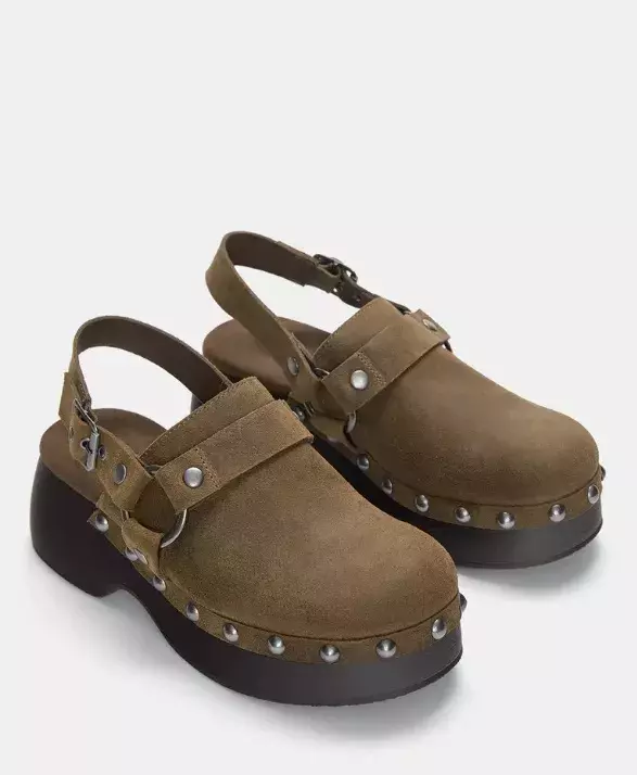 Hnědé dřeváky, PULL&BEAR, 1 199 Kč