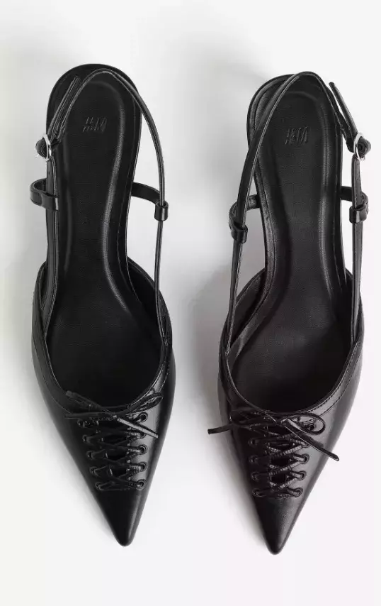 Střevíčky se šněrováním, H&M, 839 Kč