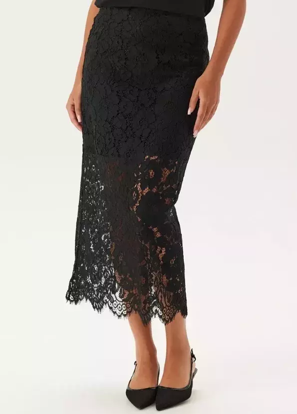 Krajková pouzdrová sukně, Bubbleroom, 1 309 Kč