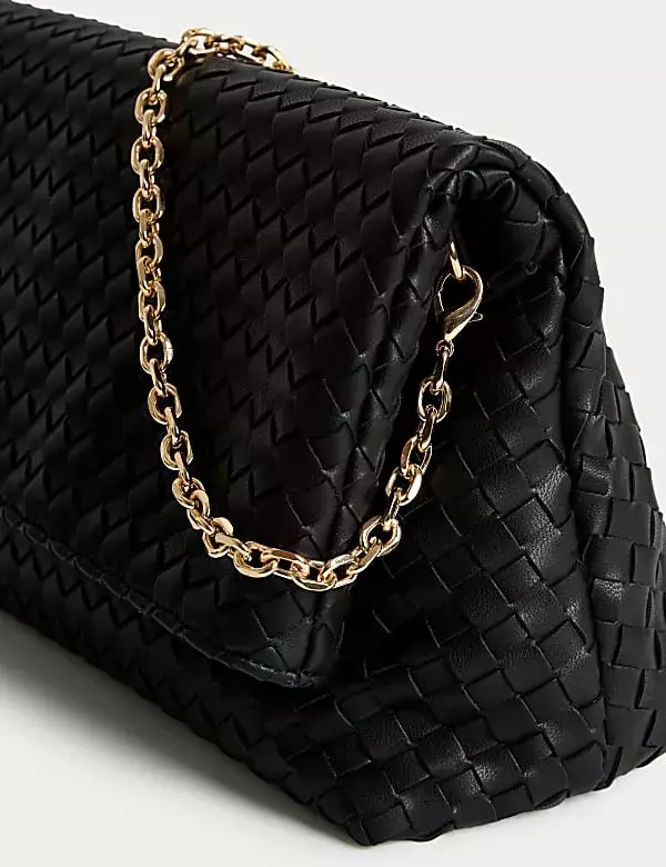 Proplétaná kabelka