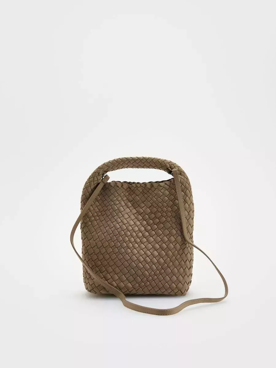 Proplétaná kabelka