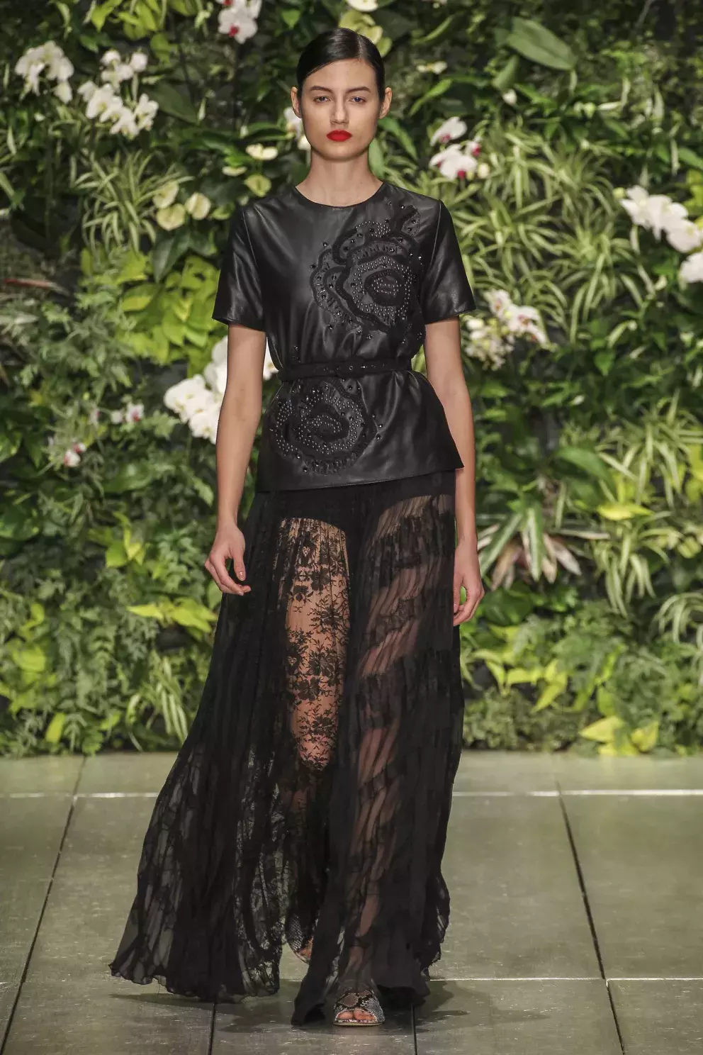 krajková maxi sukně